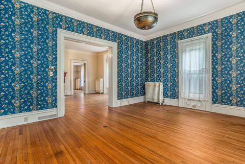 337 N Kalamazoo Ave, Marshall, MI 49068 photo 5