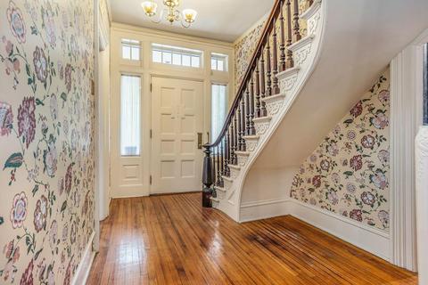 337 N Kalamazoo Ave, Marshall, MI 49068 photo 4