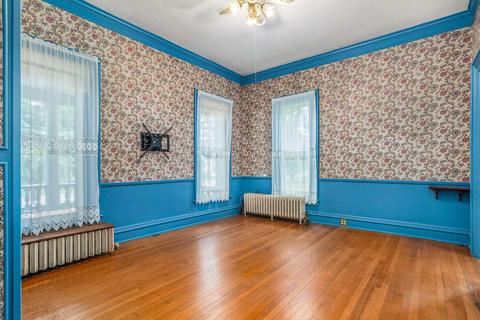 337 N Kalamazoo Ave, Marshall, MI 49068 photo 10