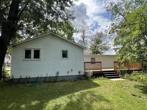 246 Wright St, Cadillac, MI 49601 photo 6