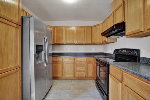 202 Hillside Ave, Jackson, MI 49203 photo 9
