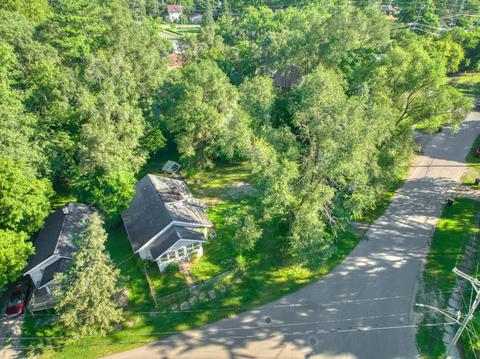 202 Hillside Ave, Jackson, MI 49203 photo 3