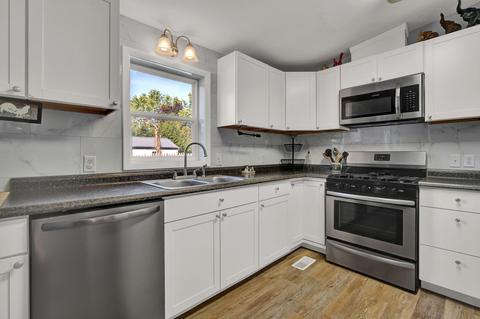 2730 Clark St, Jackson, MI 49202 photo 6