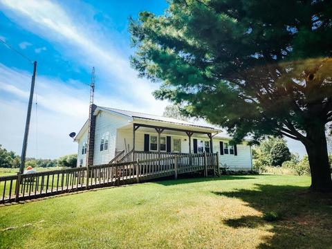 815 Lester Rd, Reading, MI 49274 photo 1