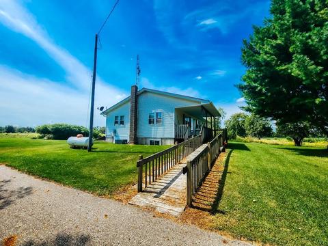 815 Lester Rd, Reading, MI 49274 photo 5