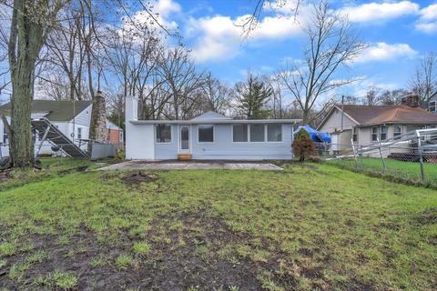 14038 Edgewater Dr, Gregory, MI 48137 photo 4