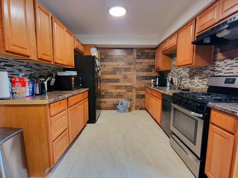 556 Robinson Rd, Jackson, MI 49203 photo 6
