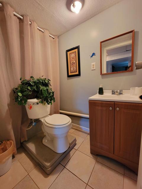 556 Robinson Rd, Jackson, MI 49203 photo 18