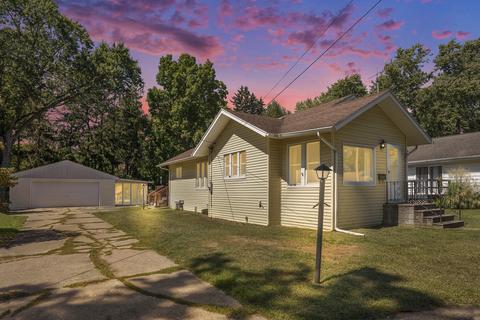 103 Chippewa St, Buchanan, MI 49107 photo 4