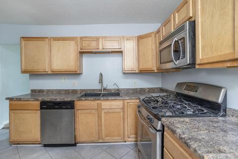 132 Middle St, Three Rivers, MI 49093 photo 9