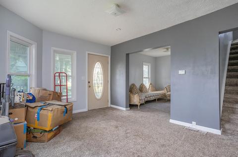 132 Middle St, Three Rivers, MI 49093 photo 6