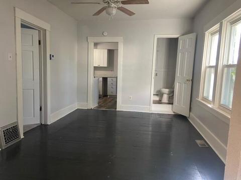 327 Orange St, Jackson, MI 49202 photo 11