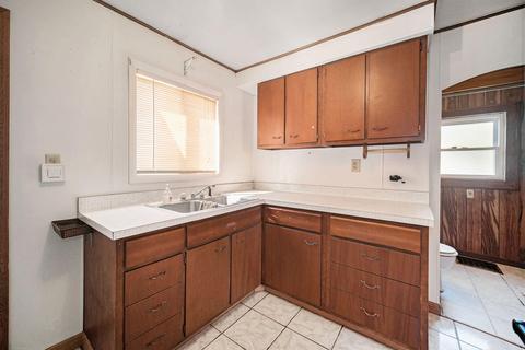 752 Gettysburg Ave, Jackson, MI 49203 photo 7