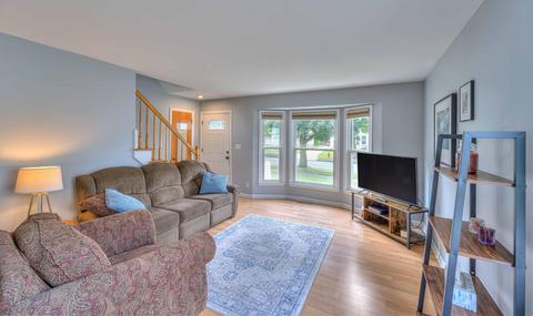 658 Sparks St, Jackson, MI 49202 photo 5