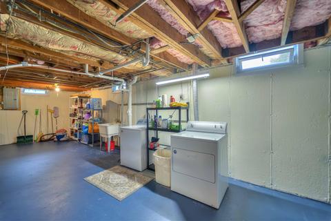 658 Sparks St, Jackson, MI 49202 photo 22