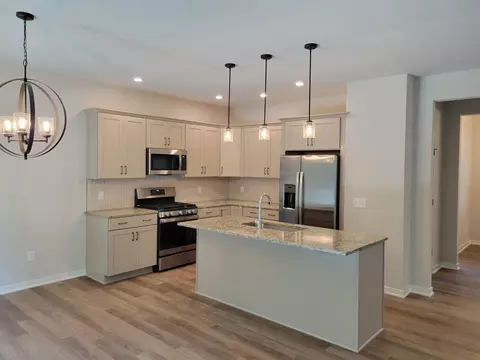 6760 East E Ave, Richland, MI 49083 photo 2