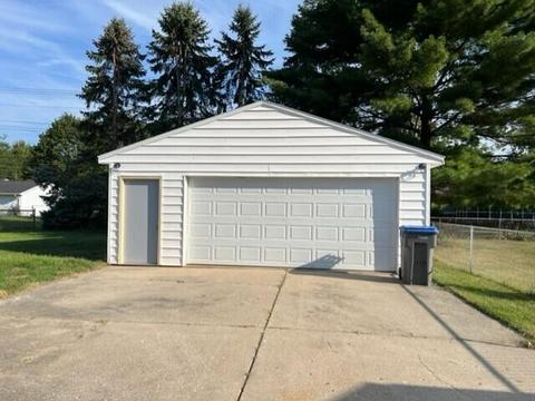1604 Griffith St, Sturgis, MI 49091 photo 6
