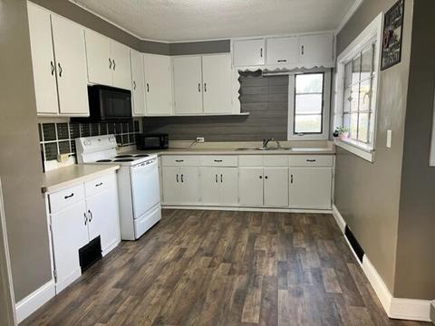 125 Ridgeway St, Jackson, MI 49202 photo 7