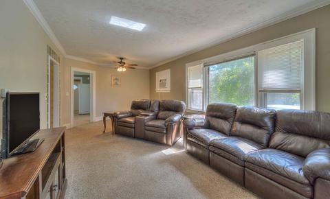 125 Ridgeway St, Jackson, MI 49202 photo 5