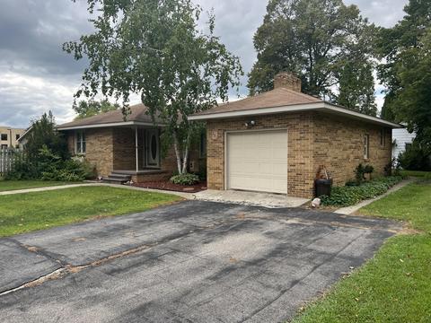 201 N Bowery Ave, Gladwin, MI 48624 photo 3