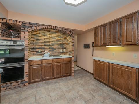 13450 M 96, Augusta, MI 49012 photo 12
