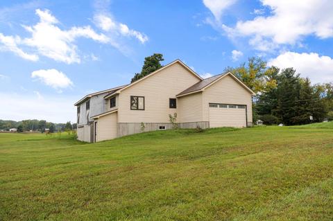 324 S Hemlock, Hersey, MI 49639