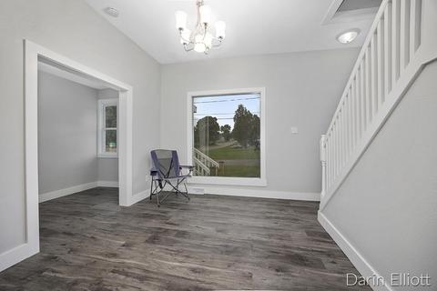 504 Leonard St, Belding, MI 48809 photo 3