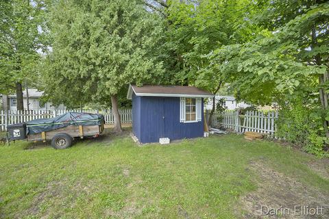 504 Leonard St, Belding, MI 48809 photo 19