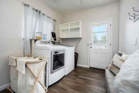 143 E North St, Marcellus, MI 49067 photo 9
