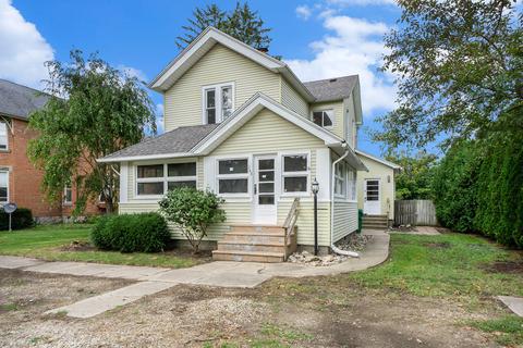143 E North St, Marcellus, MI 49067 photo 1