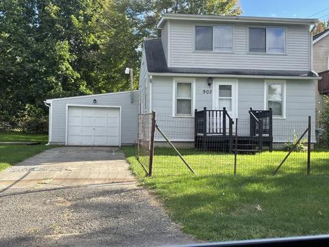 903 Annetta Ave, Jackson, MI 49203 photo 1