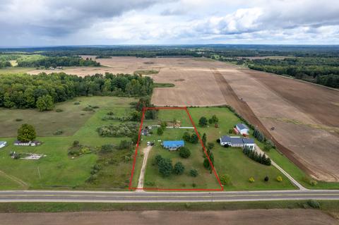 1208 Arthur Rd, Remus, MI 49340 photo 3