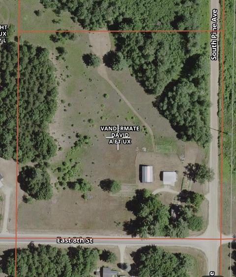 769 S Pine Ave, White Cloud, MI 49349 photo 4