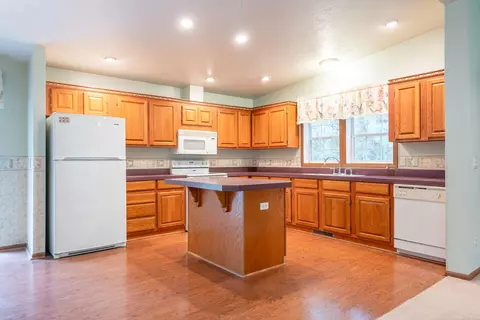 4664 E 40th St, Newaygo, MI 49337 photo 12