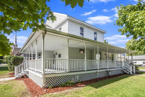 285 E 3rd St, Constantine, MI 49042 photo 3