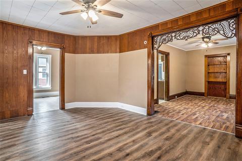 285 E 3rd St, Constantine, MI 49042 photo 7