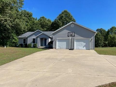 5443 Flat River Trl, Belding, MI 48809 photo 2