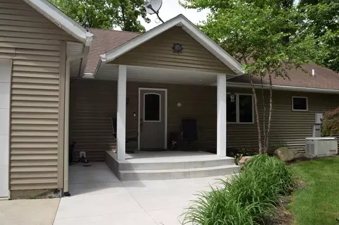 9694 Krupp Rd, Belding, MI 48809 photo 1