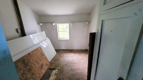 276 E Main St, Marcellus, MI 49067 photo 11