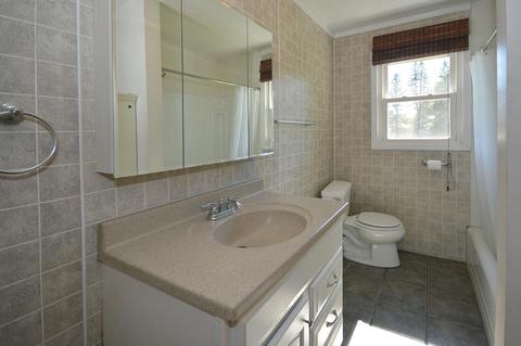 5378 E Main St, Kalamazoo, MI 49048 photo 14