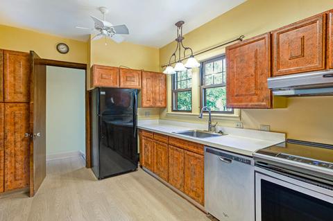 701 S Webster St, Jackson, MI 49203 photo 5