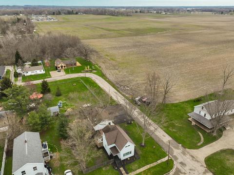 211 Beech St, Three Oaks, MI 49128 photo 38