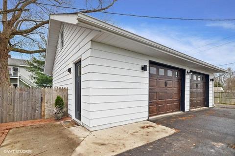 211 Beech St, Three Oaks, MI 49128 photo 33
