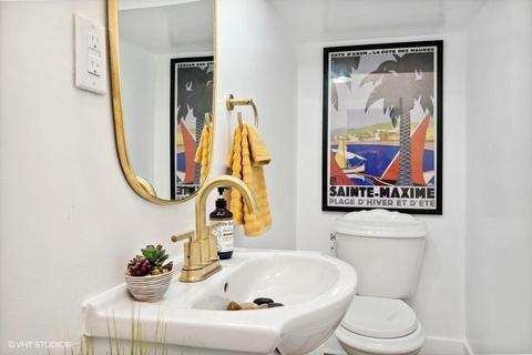 211 Beech St, Three Oaks, MI 49128 photo 27