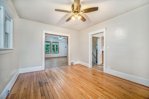 429 Steward Ave, Jackson, MI 49201 photo 6