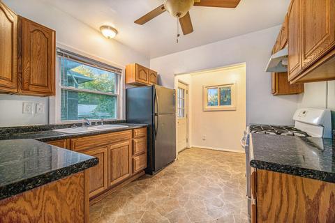 429 Steward Ave, Jackson, MI 49201 photo 7