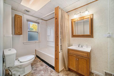 429 Steward Ave, Jackson, MI 49201 photo 9
