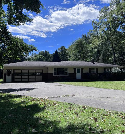 5929 Mccain Rd, Jackson, MI 49201 photo 1