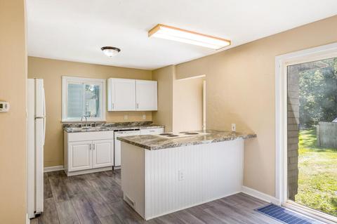 1407 E North St, Jackson, MI 49202 photo 10