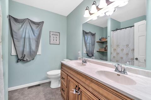 135 Glendale Ave, Jackson, MI 49203 photo 24